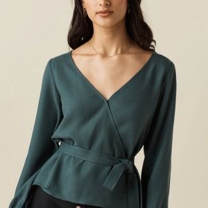 VETTA The Gathered Sleeve Wrap Top, Size Medium, Emerald, NWT